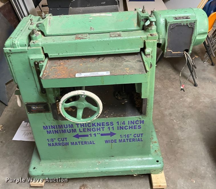 image for item JD9349 Oliver 399-D  planer
