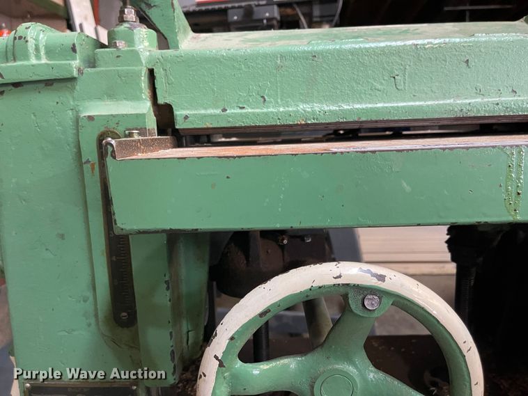 image for item JD9349 Oliver 399-D  planer