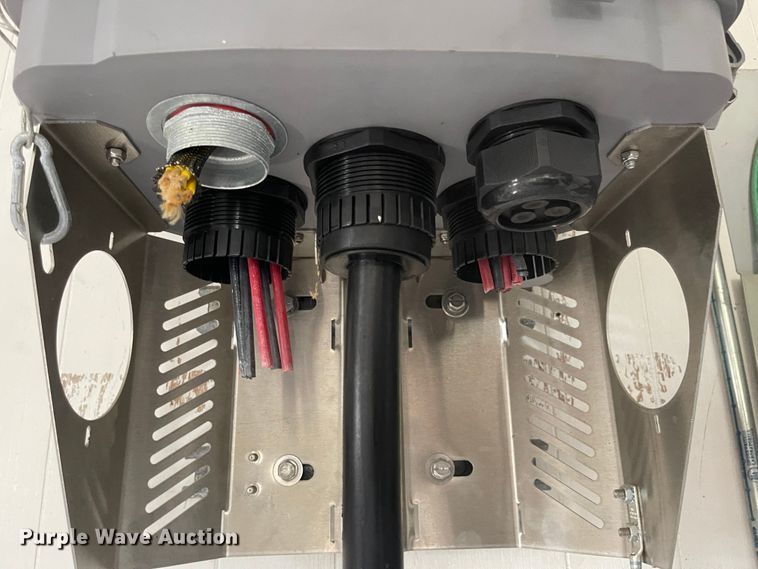 image for item JF9029 Communications building