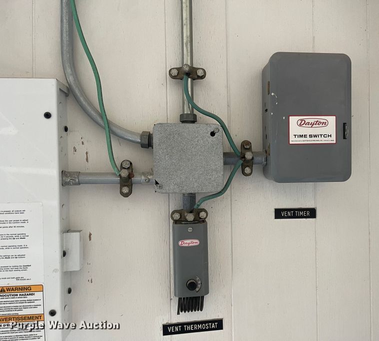 image for item JF9029 Communications building