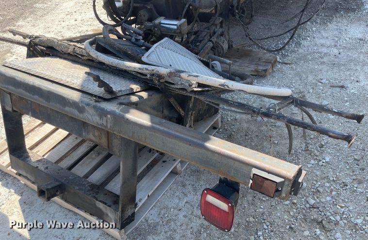 image for item JF9030 Etnyre Black-Topper  oil distributor bed