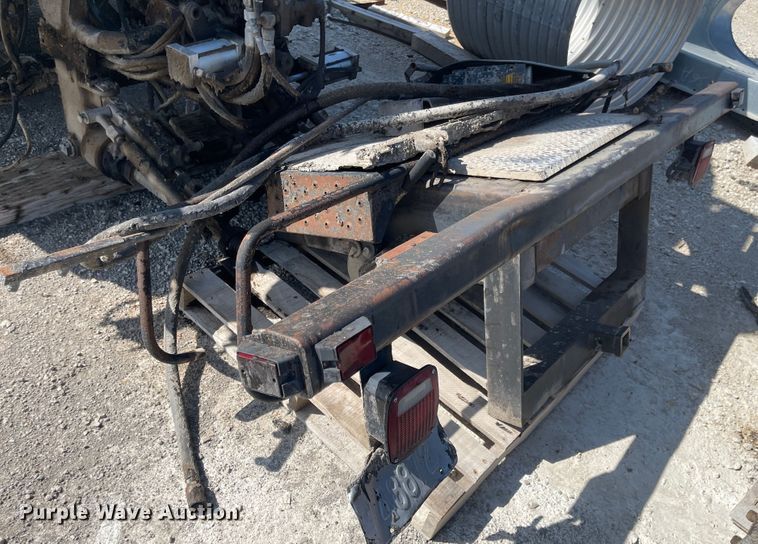 image for item JF9030 Etnyre Black-Topper  oil distributor bed