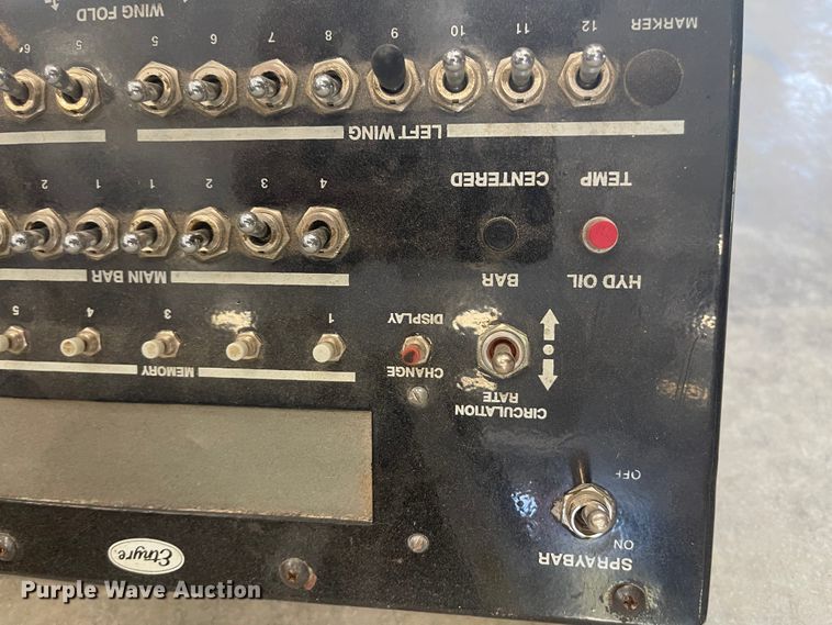 image for item JF9030 Etnyre Black-Topper  oil distributor bed