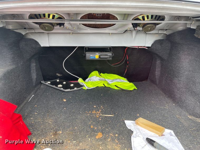 image for item JF9058 2004 Ford Taurus