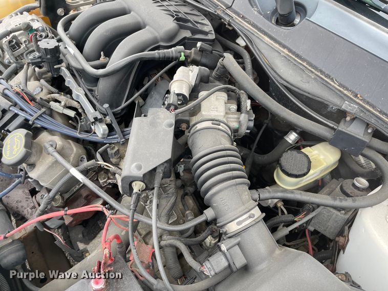 image for item JF9058 2004 Ford Taurus