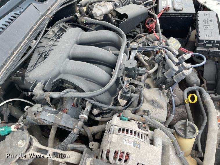 image for item JF9058 2004 Ford Taurus