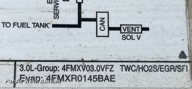 image for item JF9058 2004 Ford Taurus