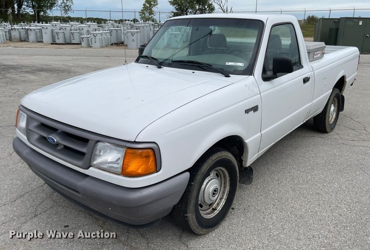 image for item JF9064 1995 Ford Ranger XL  pickup truck