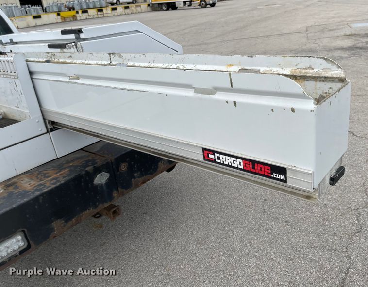 image for item JF9067 2013 Chevrolet Silverado 2500HD  utility bed pickup truck