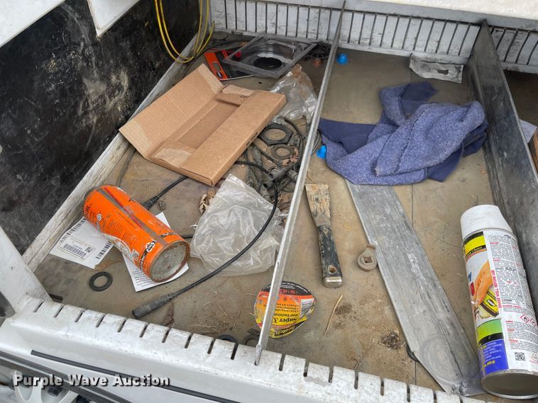 image for item JF9067 2013 Chevrolet Silverado 2500HD  utility bed pickup truck