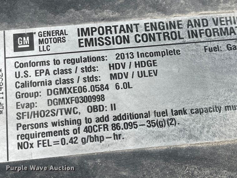 image for item JF9067 2013 Chevrolet Silverado 2500HD  utility bed pickup truck