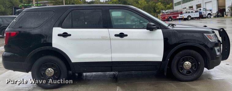 image for item JF9082 2017 Ford Explorer Police Interceptor  SUV