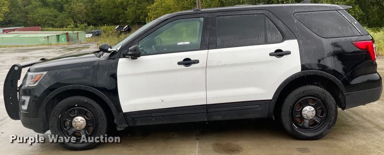 image for item JF9082 2017 Ford Explorer Police Interceptor  SUV