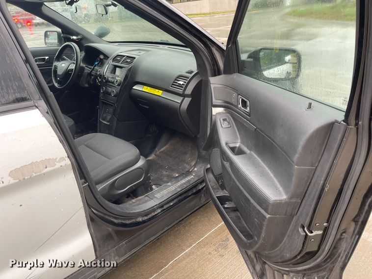 image for item JF9082 2017 Ford Explorer Police Interceptor  SUV