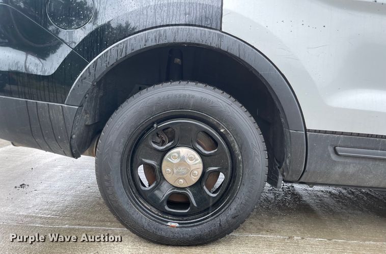 image for item JF9082 2017 Ford Explorer Police Interceptor  SUV