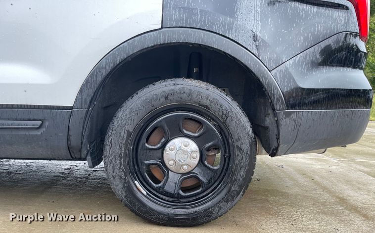 image for item JF9082 2017 Ford Explorer Police Interceptor  SUV