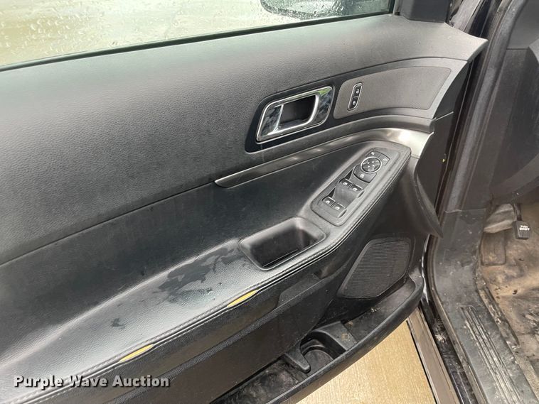 image for item JF9083 2017 Ford Explorer Police Interceptor  SUV