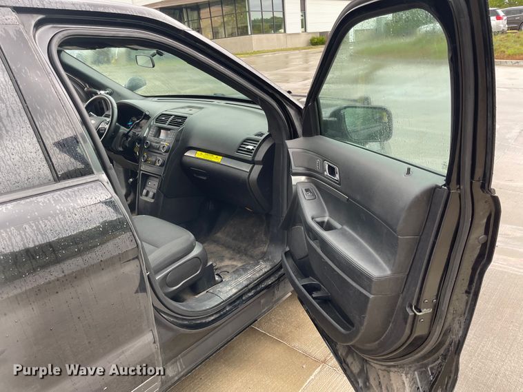 image for item JF9083 2017 Ford Explorer Police Interceptor  SUV