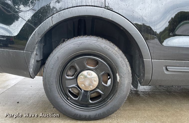 image for item JF9083 2017 Ford Explorer Police Interceptor  SUV