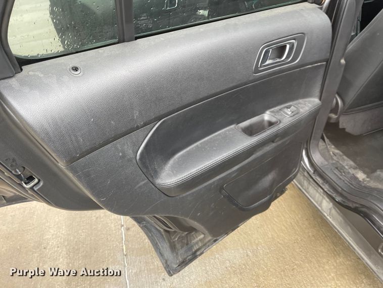 image for item JF9084 2017 Ford Explorer Police Interceptor  SUV