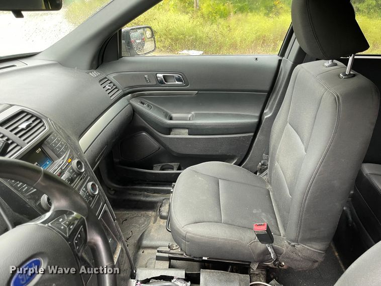 image for item JF9087 2017 Ford Explorer Police Interceptor  SUV