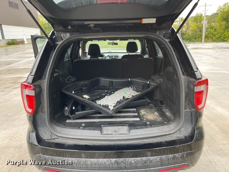 image for item JF9087 2017 Ford Explorer Police Interceptor  SUV