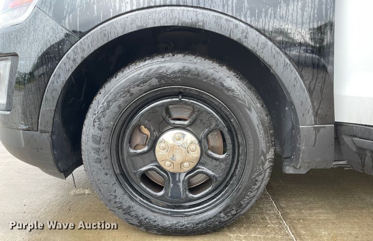 image for item JF9087 2017 Ford Explorer Police Interceptor  SUV