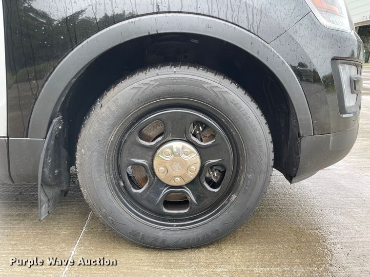 image for item JF9087 2017 Ford Explorer Police Interceptor  SUV