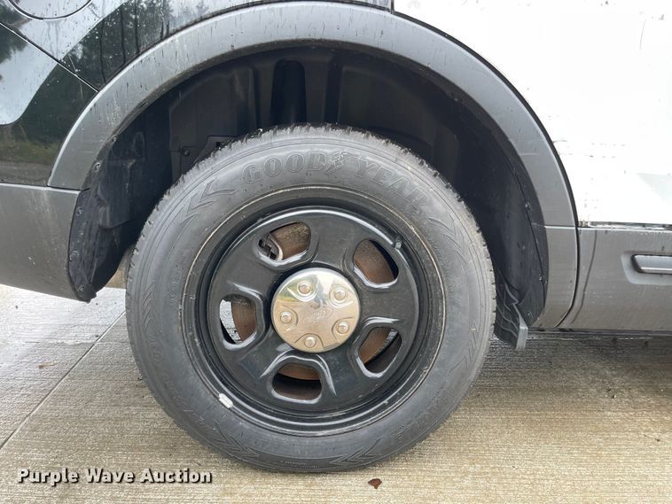 image for item JF9087 2017 Ford Explorer Police Interceptor  SUV