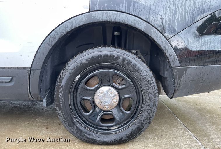 image for item JF9087 2017 Ford Explorer Police Interceptor  SUV