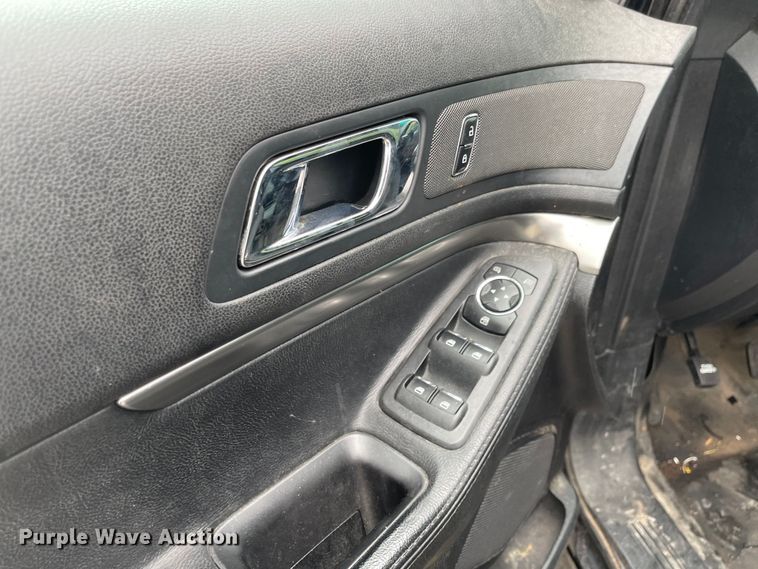 image for item JF9088 2016 Ford Explorer Police Interceptor  SUV