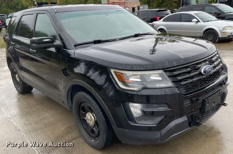 image for item JF9090 2017 Ford Explorer Police Interceptor  SUV