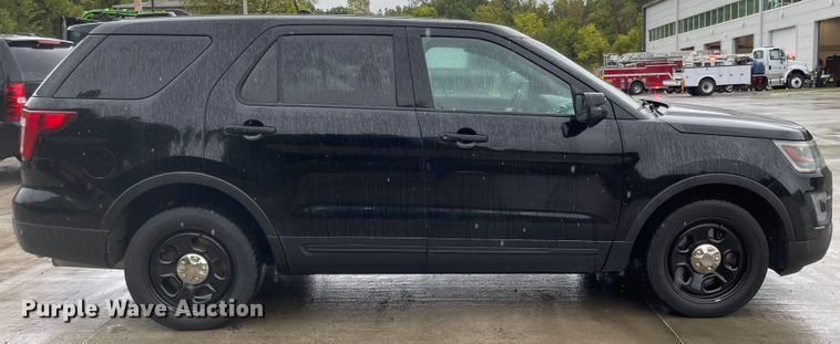 image for item JF9090 2017 Ford Explorer Police Interceptor  SUV