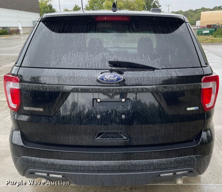 image for item JF9090 2017 Ford Explorer Police Interceptor  SUV