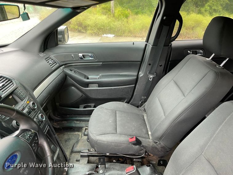 image for item JF9090 2017 Ford Explorer Police Interceptor  SUV