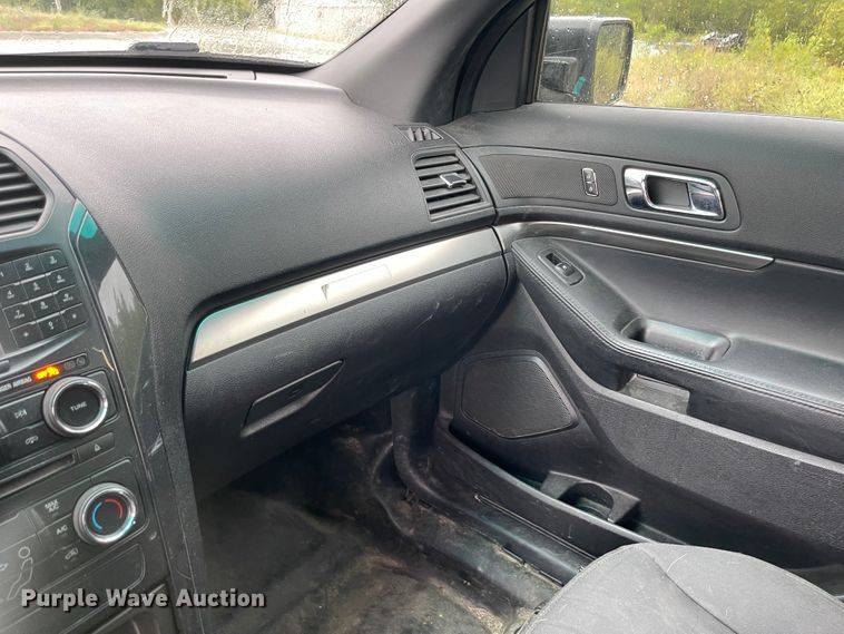 image for item JF9090 2017 Ford Explorer Police Interceptor  SUV