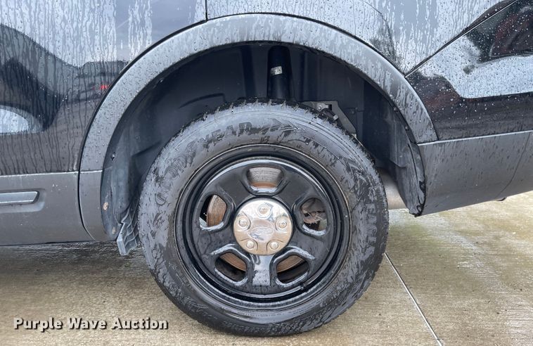 image for item JF9090 2017 Ford Explorer Police Interceptor  SUV