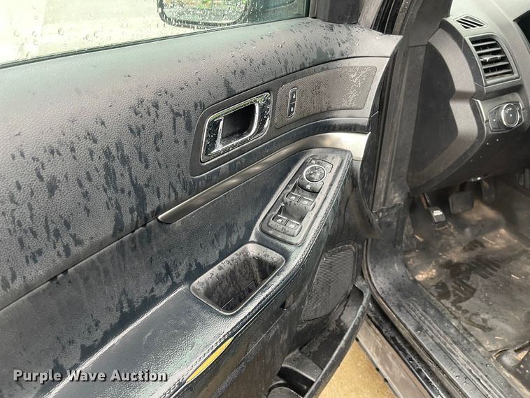 image for item JF9091 2016 Ford Explorer Police Interceptor  SUV