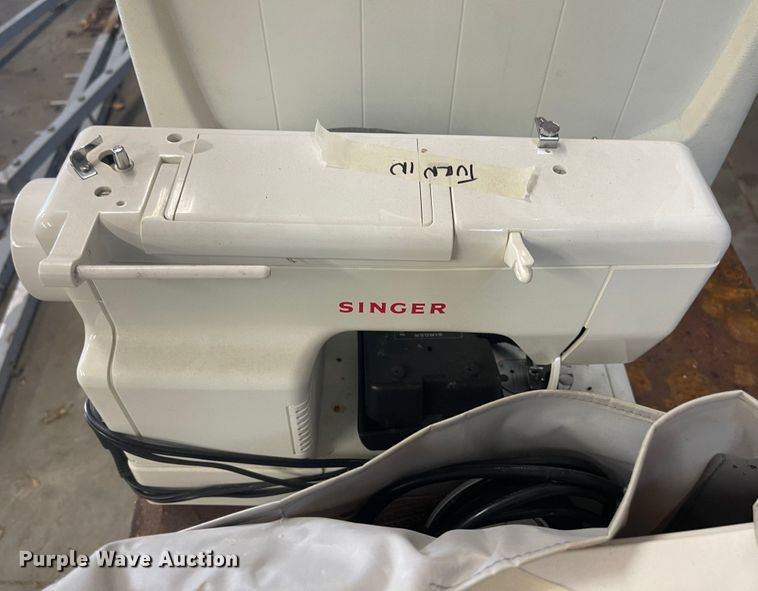 image for item JF9099 (5) sewing machines