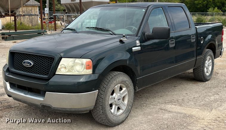 image for item JX9272 2004 Ford F150  SuperCrew pickup truck