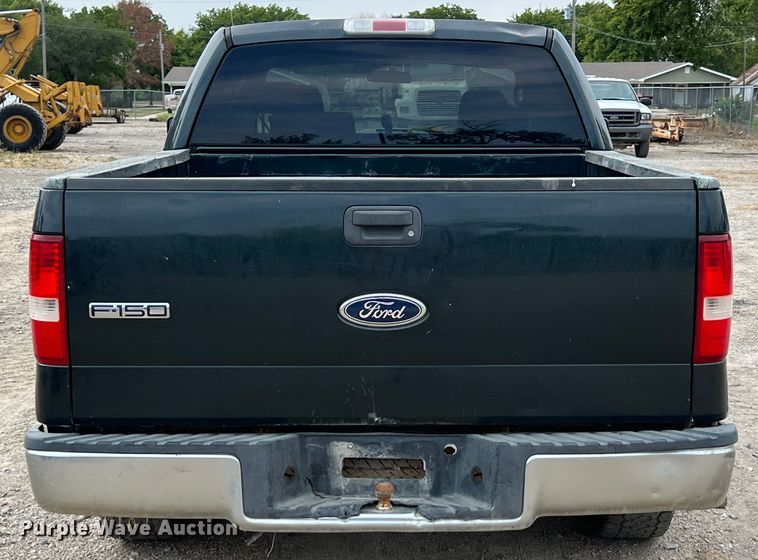 image for item JX9272 2004 Ford F150  SuperCrew pickup truck