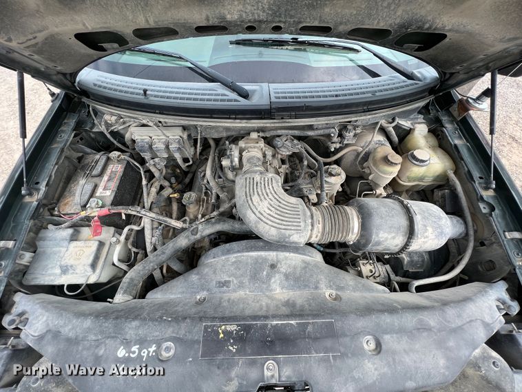 image for item JX9272 2004 Ford F150  SuperCrew pickup truck