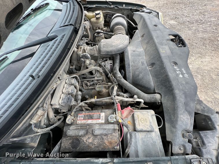 image for item JX9272 2004 Ford F150  SuperCrew pickup truck