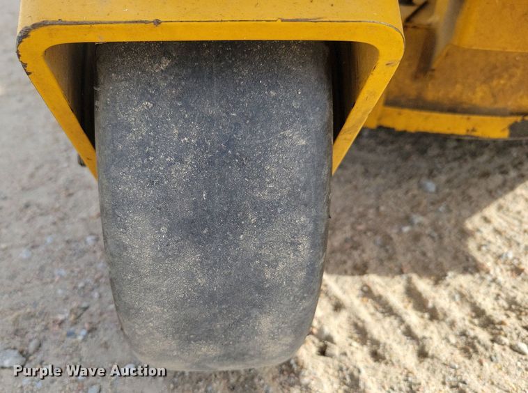 image for item JZ9106 Hustler Fastrak 927343  ZTR lawn mower