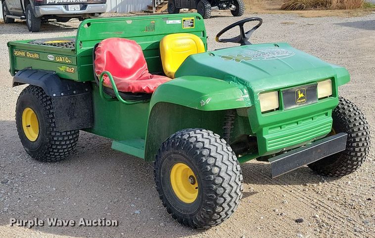 image for item JZ9107 John Deere Gator 4x2  utility vehicle