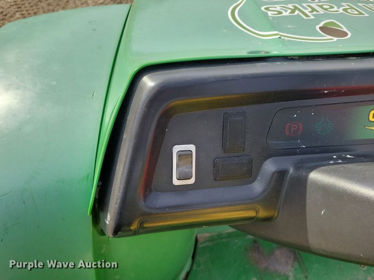 image for item JZ9107 John Deere Gator 4x2  utility vehicle