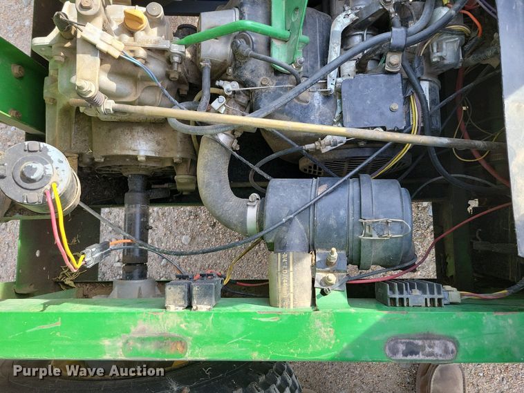 image for item JZ9107 John Deere Gator 4x2  utility vehicle