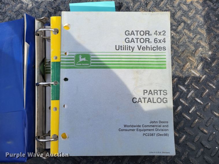 image for item JZ9107 John Deere Gator 4x2  utility vehicle