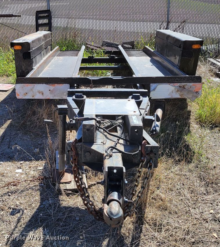 image for item JZ9121 1981 Ditch Witch T-8  tilt deck equipment trailer