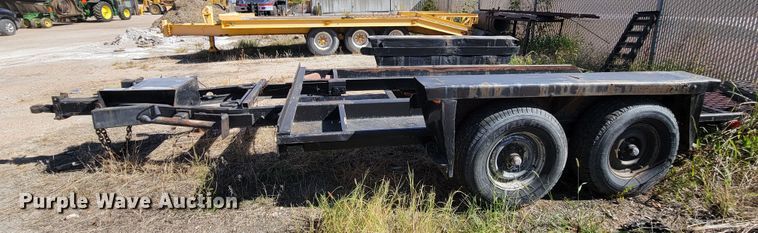 image for item JZ9121 1981 Ditch Witch T-8  tilt deck equipment trailer